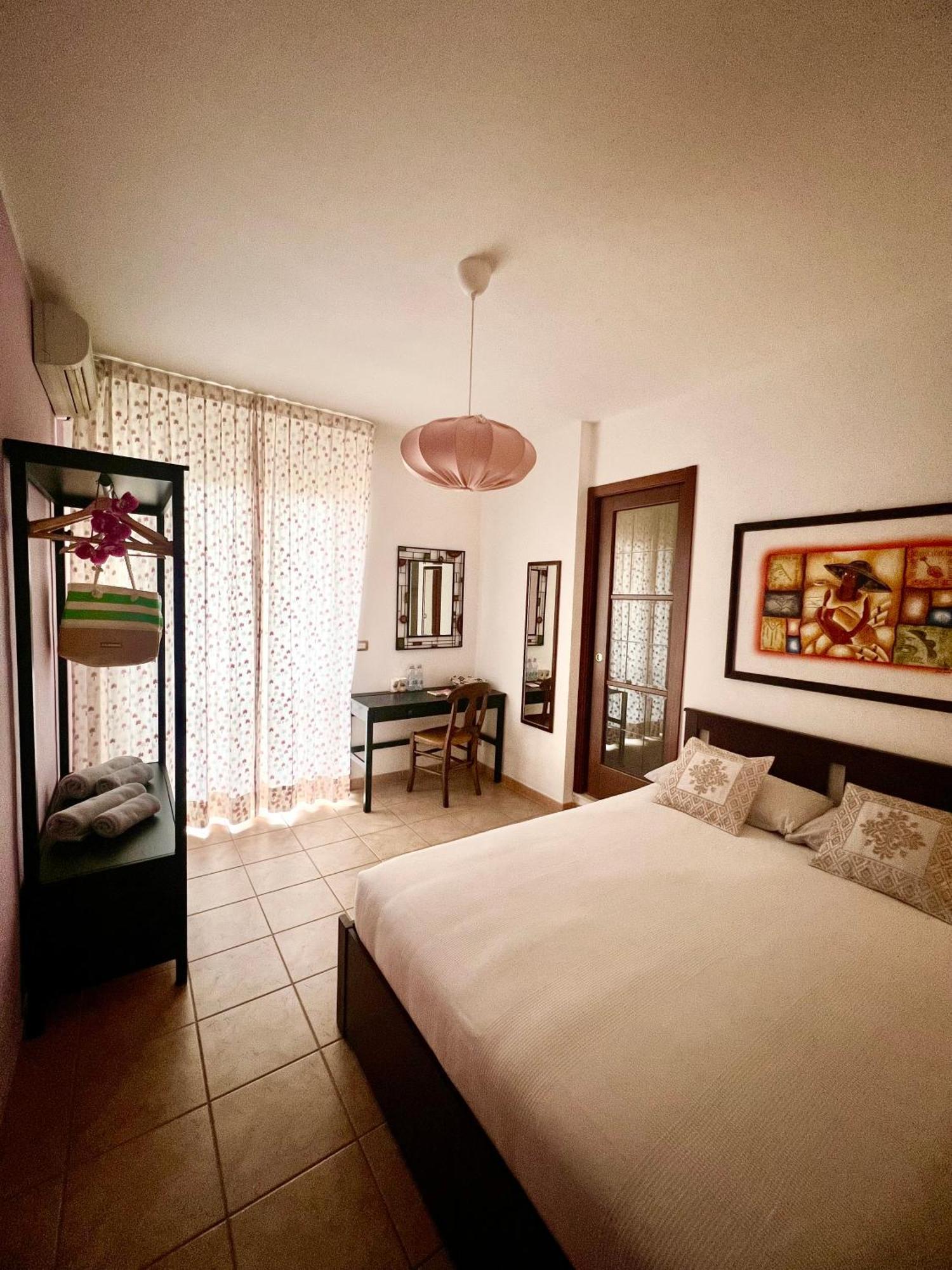 Sand'Ana House B&B Alghero Eksteriør billede
